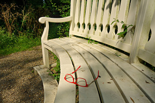Illustration for article titled The Reason Why People Should Consider Rattan Garden Items When Buying Outdoor Furniture